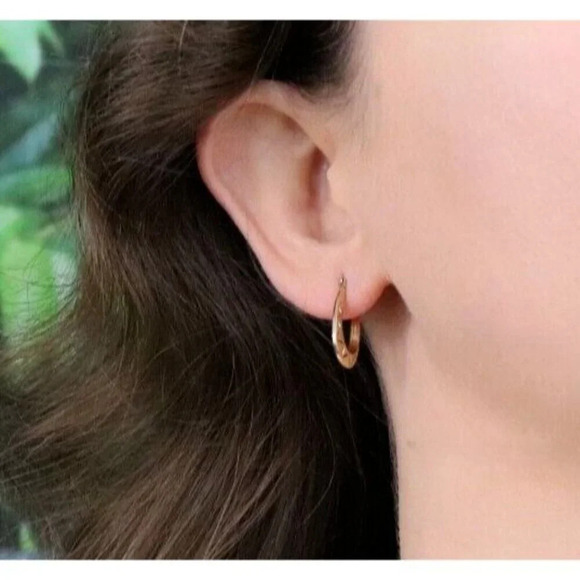 14k Yellow Gold Small Hoop Earrings 5/8" Hoops - Picture 2 of 6